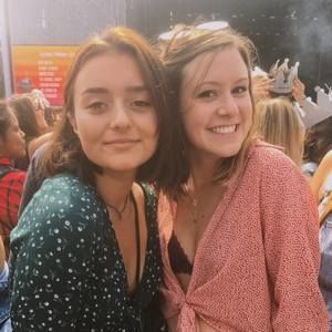 Meet your Posher, Melissa